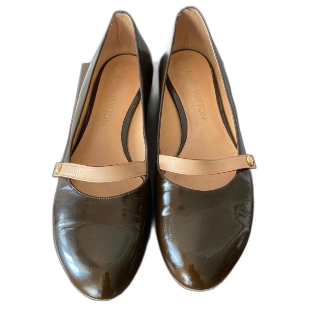 Louis Vuitton Monogram ballerinas